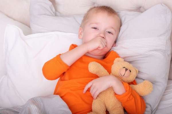 Поговорим о том, как снять аллергический кашель у ребенка.