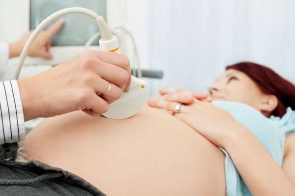 Тахикардия плода при беременности может быть обнаружена на УЗИ.