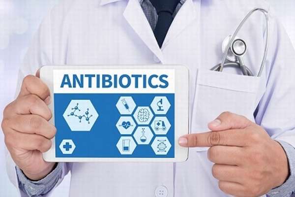 Как правильно принимать антибиотики