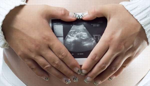 Текалютиновая киста и многоплодная беременность