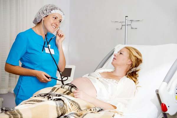Чтобы последствия аппендицита при беременности не испортили ожидание малыша, важно соблюдать постельный режим после проведения операции.