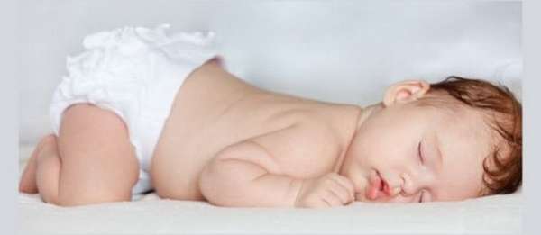сколько спит ребенок в 6 месяцев и можно ли спать на животе