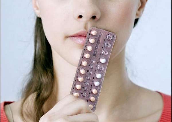 Поговорим о том, какие противозачаточные таблетки можно при грудном вскармливании.